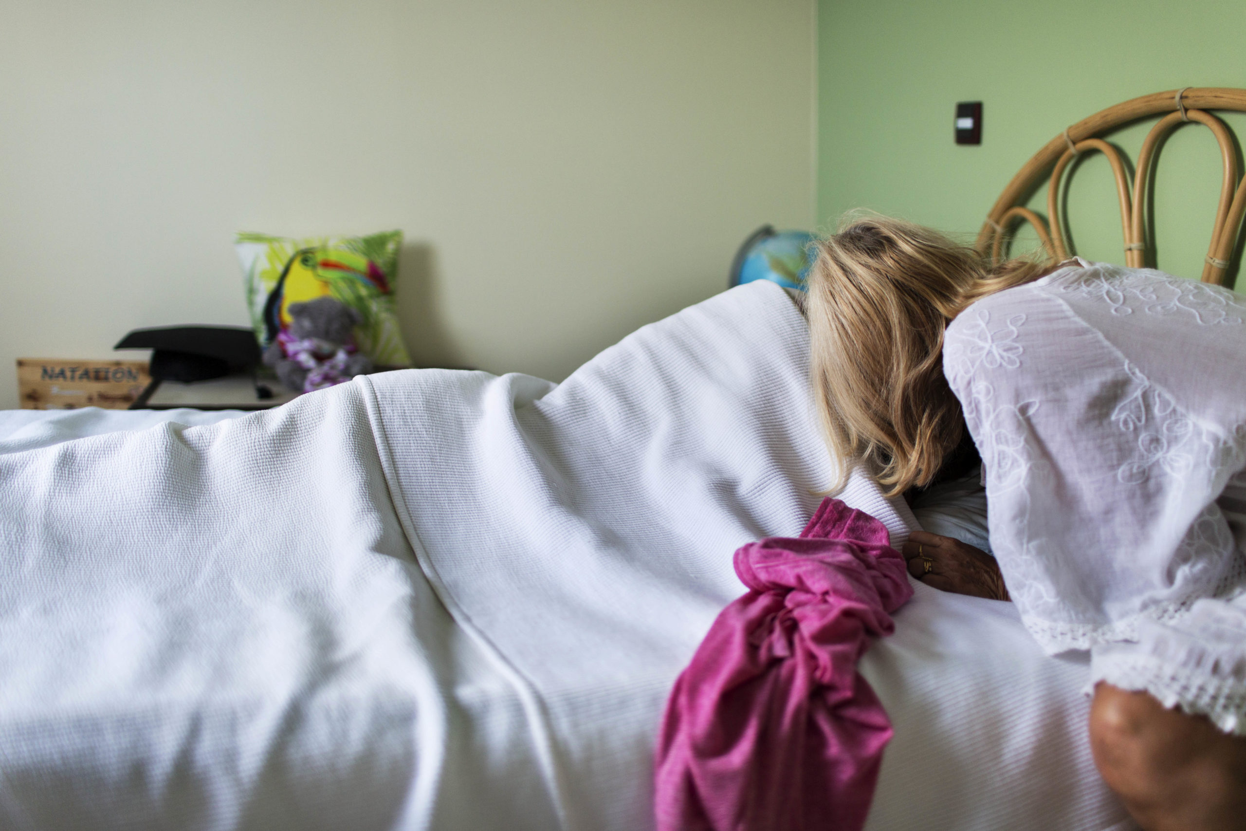 Nadine, proche de sa fille, la réveille les matins où les entraînements sont très tôt . C’est leur petit instant d’intimité.