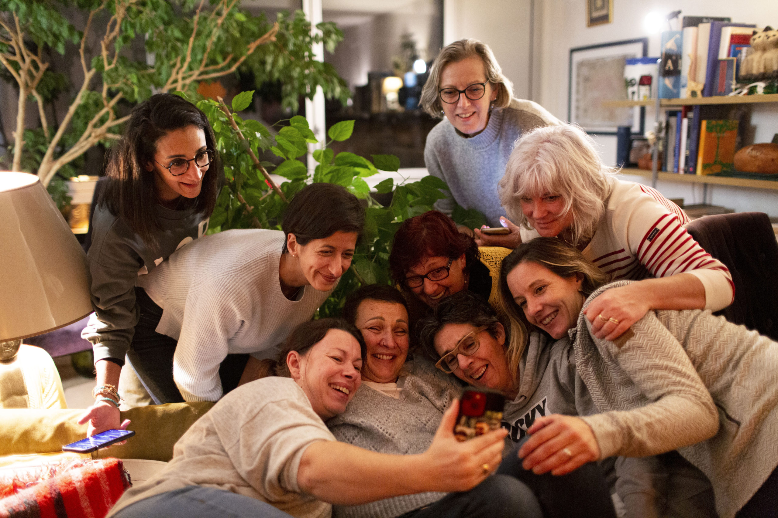 Raid Coeur d'argan c'est la rencontre de plusieurs femmes, des quatre coins de la France, unies pour une seule et même cause. Alors après une semaine dans le désert des liens forts se créent. Les Arganettes se sont retrouvées à Paris le temps d'un week-end pour profiter de la vie. C'est grâce à leur amitié que Mélanie a tenu le coup après sa rechute.